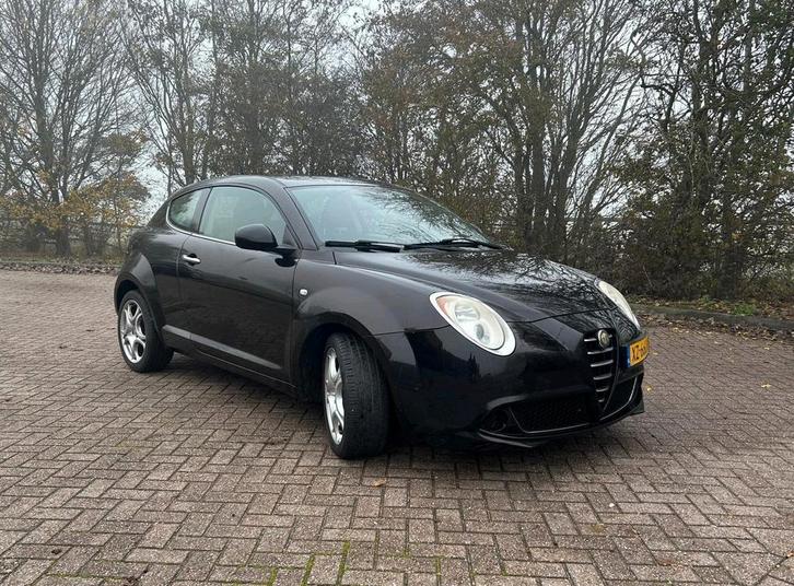 Alfa Romeo MiTo 1.4 16V 2009 Zwart, Auto's, Alfa Romeo, MiTo, Benzine, B, Hatchback, Handgeschakeld, Geïmporteerd, Zwart, Voorwielaandrijving