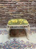 Vintage Krukje met Bloemenmotief, Huis en Inrichting, Ophalen of Verzenden, Gebruikt, IJzer