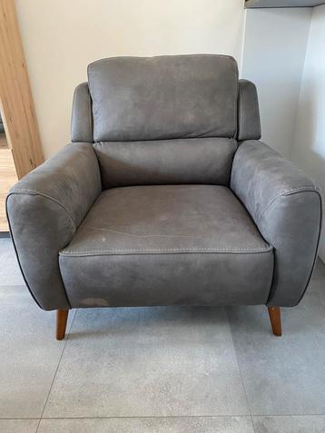 Grijze Boho Fauteuil beschikbaar voor biedingen