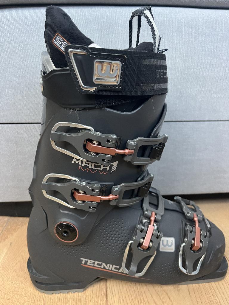 Tecnica Mach MV W skischoenen – maat 38 –  bijna nieuw, Overige merken, 160 tot 180 cm, Schoenen, Ophalen of Verzenden