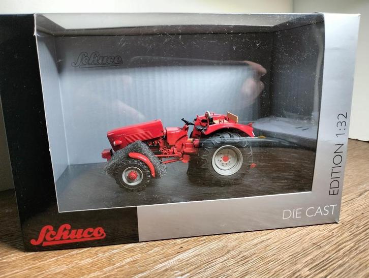Te koop Schuco Güldner G75A Allrad., Hobby en Vrije tijd, Modelauto's | 1:32, Zo goed als nieuw, Tractor of Landbouw, Schuco, Ophalen of Verzenden