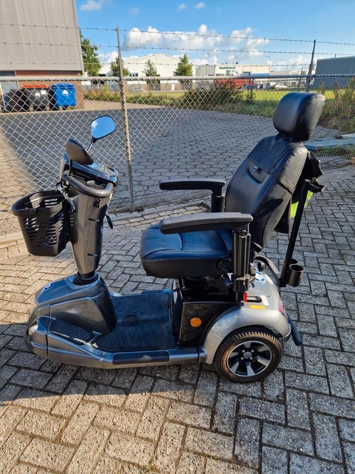 Scootmobiel Carpo 3d in zeer nette staat, Diversen, Brommobielen en Scootmobielen, Zo goed als nieuw, 46 km of meer, 16 km/u of meer