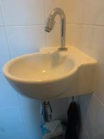 Ronde hoekfontein merk Sphinx met kraan grohe, Ophalen, Minder dan 50 cm, Zo goed als nieuw, Minder dan 25 cm