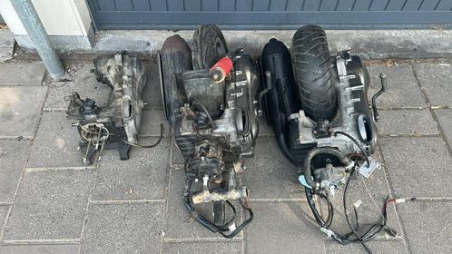 2x piaggio hexagon 125cc 1x skipper motor blok AC LC skr, Motoren, Tuning en Styling, Ophalen of Verzenden