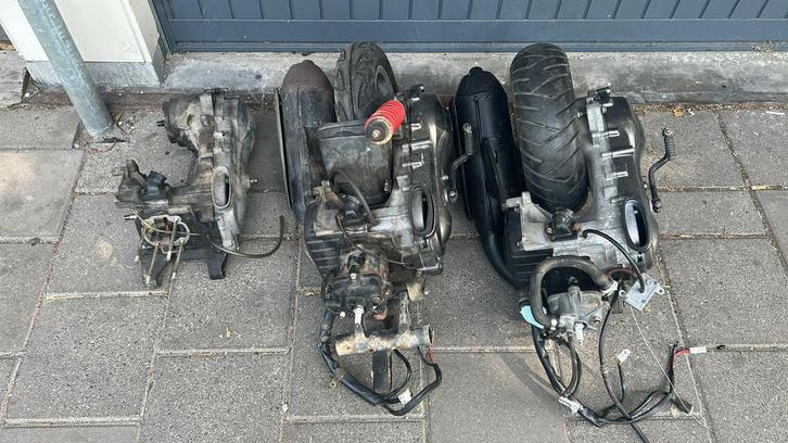 2x piaggio hexagon 125cc 1x skipper motor blok AC LC skr, Motoren, Tuning en Styling, Ophalen of Verzenden