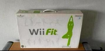 Wii fit compleet in doos beschikbaar voor biedingen