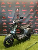 Vespa Sprint 2018 Snor/Brom! Custom Agaat Grijs Garantie!, Fietsen en Brommers, Overige modellen, Ophalen of Verzenden, Benzine