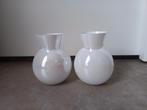 2 parelmoer vaasjes 15cm hoog, Ophalen of Verzenden, Overige kleuren, Glas, Minder dan 50 cm