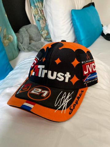 Nieuwe Christian Albers F1 Cap beschikbaar voor biedingen