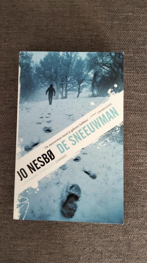 De Sneeuwman - Jo Nesbo, Boeken, Thrillers, Zo goed als nieuw, Scandinavië, Verzenden