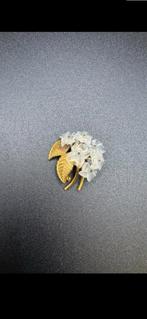 Vintage broche met bloemen van gegoten acryl, Sieraden, Tassen en Uiterlijk, Broches, Overige materialen, 4 tot 7 cm, Gebruikt