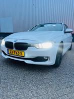 BMW 3-Serie Turbo sport 2.0IX 320 135KW Aut8 (f30) 2012 Wit, Auto's, Automaat, Beige, 4 cilinders, Wit