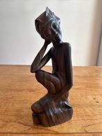 Balinees Houten Beeld - Denker, Antiek en Kunst, Ophalen of Verzenden