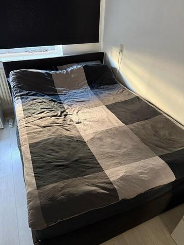 Tweepersoonsbed Loox Zwart met Matras FELIX 140x200cm  beschikbaar voor biedingen