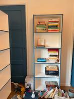 Boekenkast geverfd in scandinavische kleuren, Huis en Inrichting, Kasten | Boekenkasten, Ophalen, Met plank(en), Scandinavisch