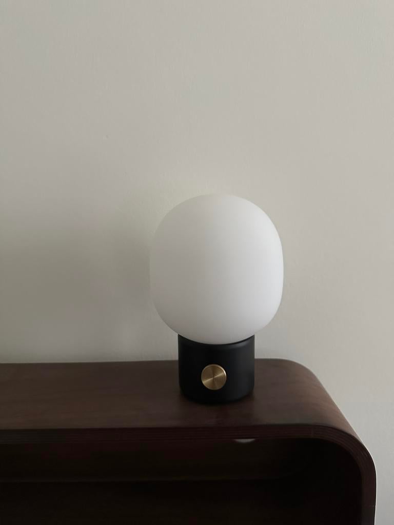Audo Copenhagen - JWDA Portable Lamp | Draagbare Tafellamp, Ophalen, Zo goed als nieuw, Glas, Minder dan 50 cm