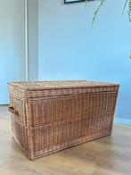 Grote vintage rieten mand - dekenkist, Huis en Inrichting, Woonaccessoires | Kisten, Ophalen, Zo goed als nieuw, 50 tot 100 cm
