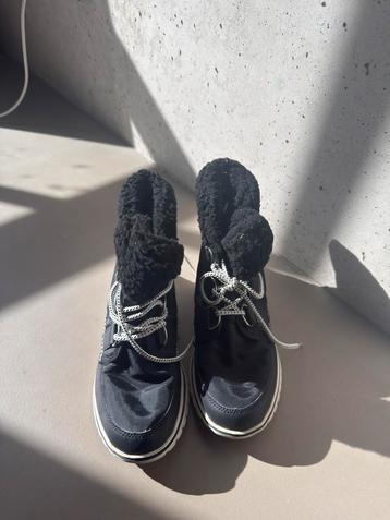 Sorel sneeuwschoenen beschikbaar voor biedingen