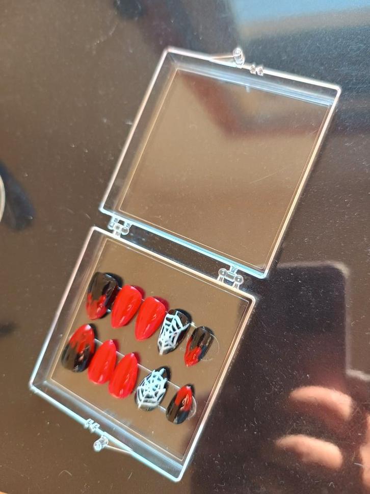 Halloween Nepnagels - Handgemaakt, Sieraden, Tassen en Uiterlijk, Uiterlijk | Cosmetica en Make-up, Nieuw, Make-up, Handen en Nagels