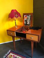 Vintage jaren ‘60 kaptafeltje, Ophalen, Zo goed als nieuw