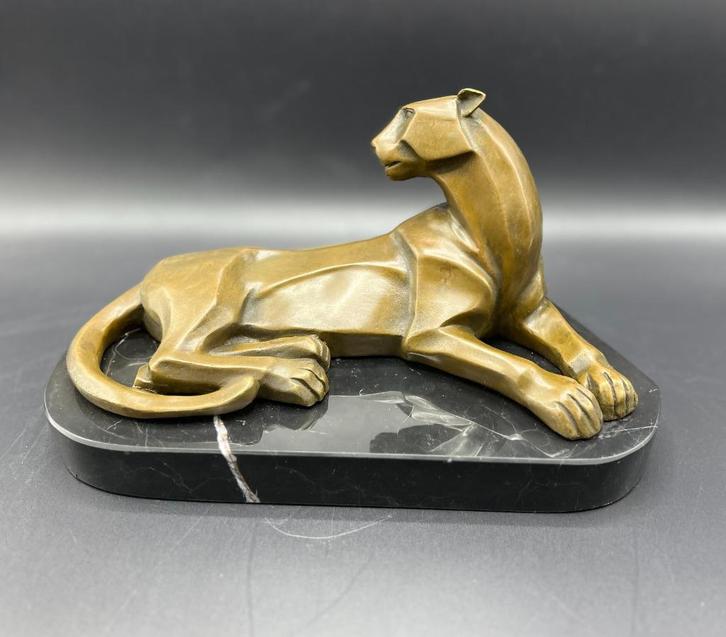 Liggende bronzen panter Art-Deco stijl., Antiek en Kunst, Kunst | Beelden en Houtsnijwerken, Ophalen of Verzenden