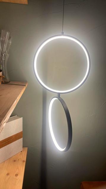 Led hanglamp beschikbaar voor biedingen