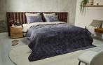 Bedsprei 240x220cm NIEUW Luxe Velvet van Sleep-Med., Ophalen of Verzenden, Deken of Dekbed, Grijs, Nieuw