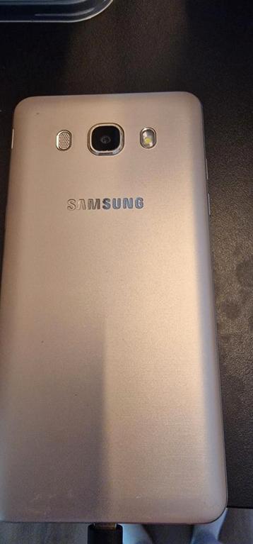 Samsung Galaxy J5 (2016) beschikbaar voor biedingen