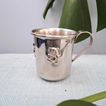 Keltum, vintage kinderbeker beschikbaar voor biedingen