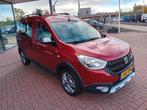 Dacia Dokker 1.3 TCe Stepway, Airco, Multimedia € 16.950,0, Auto's, Voorwielaandrijving, Stof, 4 cilinders, Handgeschakeld