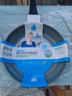 BK Easy basic Ceramic 24cm koekenpan, Ophalen of Verzenden, Nieuw, Rvs, Koekenpan of Braadpan