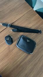Prada tas, Sieraden, Tassen en Uiterlijk, Tassen | Schoudertassen, Ophalen of Verzenden, Zo goed als nieuw, Zwart, Overige merken