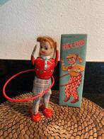 Spin-a-Hoop hoe-la-hoep meisje windup in doos Japan, Antiek en Kunst, Antiek | Speelgoed, Ophalen of Verzenden