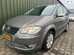 Volkswagen Touran 1.4 TSI Highline 7 persoons nieuwe apk, Voorwielaandrijving, Euro 5, Gebruikt, 4 cilinders