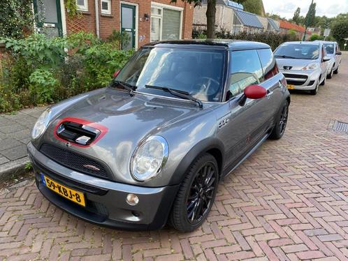 Mini Cooper S JCW pakket 2004 Grijs/zwart dak APK 8/2026, Auto's, Mini, Particulier, ABS, Boordcomputer, Climate control, Sportpakket