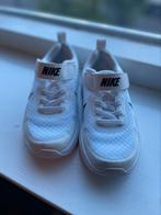 Nike gymschoenen 27, Kinderen en Baby's, Kinderkleding | Schoenen en Sokken, Jongen of Meisje, Ophalen of Verzenden, Zo goed als nieuw