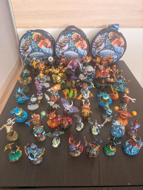 Grote Skylanders Verzameling + Opbergdozen, Spelcomputers en Games, Spelcomputers | Overige, Zo goed als nieuw, Ophalen of Verzenden
