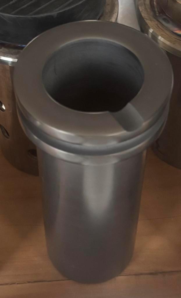 3 kilo inhoud smeltkroes goudsmid edelsmid, Doe-het-zelf en Verbouw, Gereedschap | Handgereedschap, Zo goed als nieuw, Ophalen of Verzenden