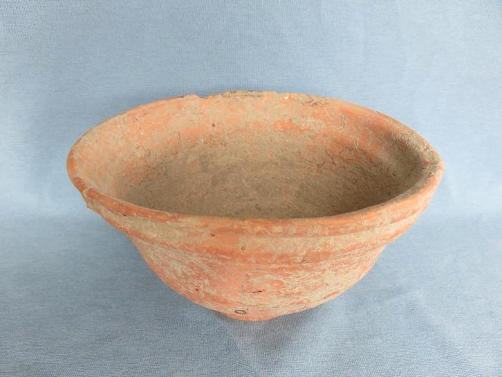 Romeinse rijk – schaal - 1e eeuw A.D. - bodemvondst, Antiek en Kunst, Antiek | Keramiek en Aardewerk, Ophalen of Verzenden