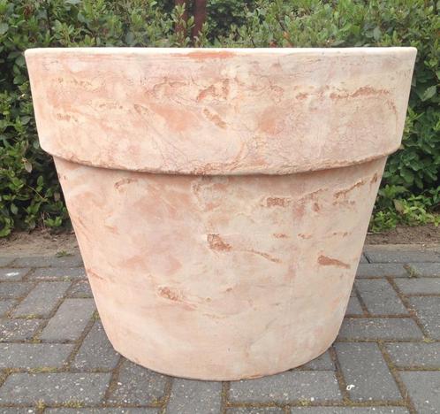 Zeer grote hard gebakken terracotta potten sten., Tuin en Terras, Bloembakken en Plantenbakken, Nieuw, Overige materialen, Binnen