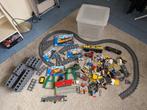 Legotrein met veel extra rails, Complete set, Ophalen of Verzenden, Lego, Zo goed als nieuw