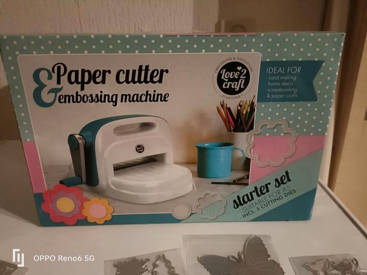 Love2Craft Paper Cutter & Embossing Machine Starter Set, Hobby en Vrije tijd, Scrapbooking, Zo goed als nieuw, Slicemachine of Snijmachine