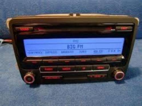 GRATIS INBOUW VERZENDING VW RADIO RCD 310 CADDY TRANSPORTER, Auto diversen, Autoradio's, Zo goed als nieuw, Ophalen of Verzenden