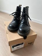 Dr Martens in perfecte staat, Kleding | Dames, Schoenen, Zwart, Lage of Enkellaarzen, Ophalen of Verzenden, Dr. Martens