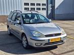 Ford Focus Wagon €1595,-1.6-16V Apk Airco Leer Trekhaak, Auto's, Ford, 1596 cc, Gebruikt, Zwart, 4 cilinders