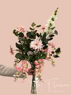 Zijden/Silka boeket eucalyptus en roze bloemen, Huis en Inrichting, Woonaccessoires | Kunstplanten en Kunstbloemen, Nieuw, Ophalen of Verzenden