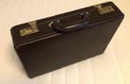 Attaché ( Koffer ) Claymore Business Leather Bruin, Gebruikt, Slot, Ophalen of Verzenden, Minder dan 35 cm