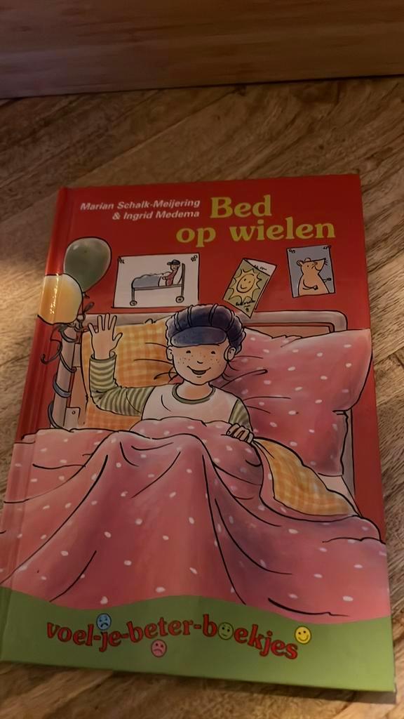 M. Schalk-Meijering - Bed op wielen, Boeken, Kinderboeken | Jeugd | onder 10 jaar, Zo goed als nieuw, Fictie algemeen, Ophalen of Verzenden