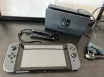 Nintendo Switch console grijs, Ophalen of Verzenden, Zo goed als nieuw, Met 2 controllers, Switch Original
