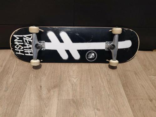 Deathwish Skateboard, Sport en Fitness, Skateboarden, Zo goed als nieuw, Skateboard, Ophalen of Verzenden